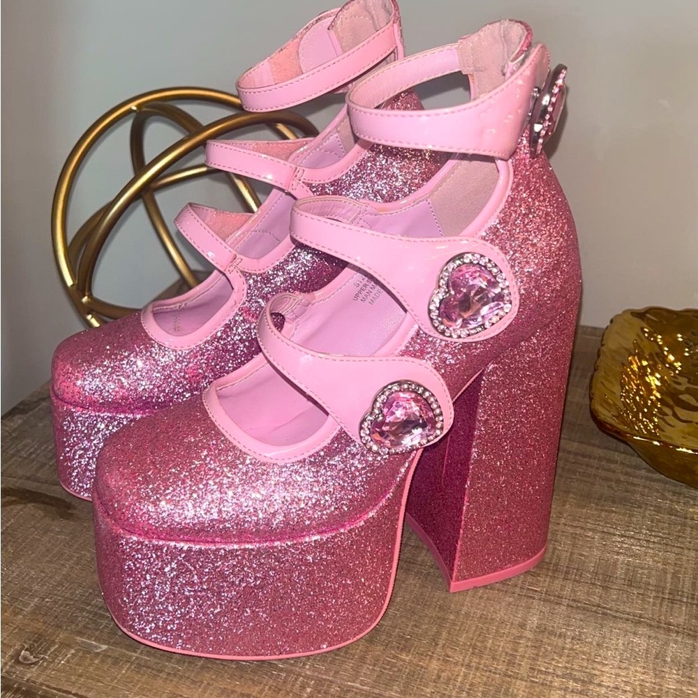 🚫SOLD🚫NWOB Sugar Thrillz ‘Down to play’ pink glitter platform heels sz5 - Picture 3 of 11